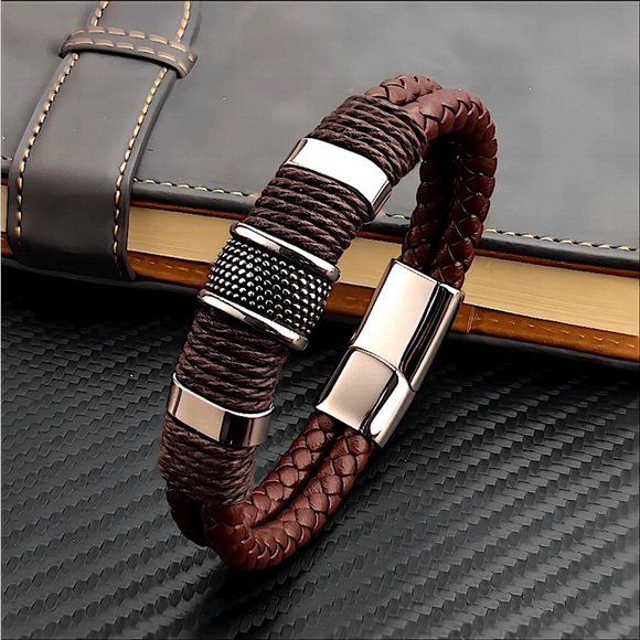 BROWN STAINLESS STEEL LEATHER BRACELET SILVER AND BROWN - Picture 1 of 5